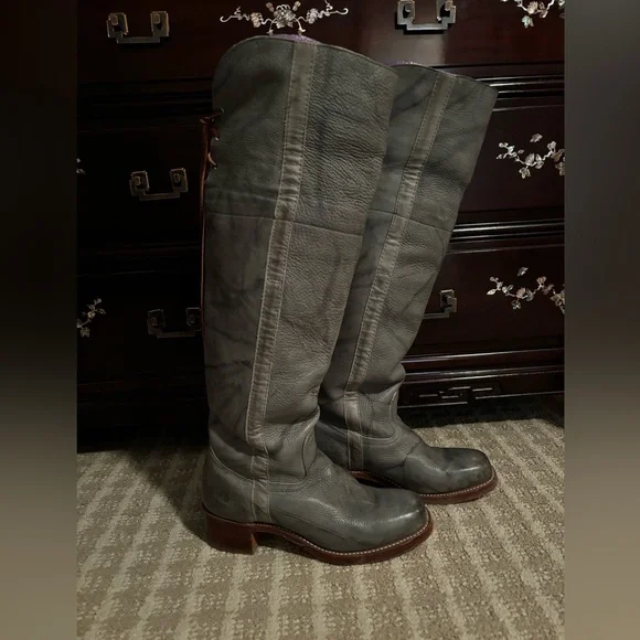 Frye Campus OTK boot- rare grey. Size 9 women - Picture 2 of 9